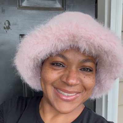 Brenda_PBA's profile picture. Just being ME and FREE!