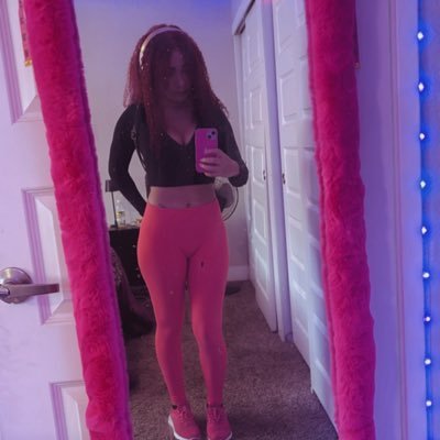 JennaBeckxxx's profile picture. 🌽 ⭐️ /bleached fan/college girl from Colorado/I only reply on sextpanther🤍and OF/ / 💙🤍/insta: Jennab815/back up @jennabeckxx