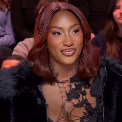 lapatronnadu220's profile picture. Ici c est Paris 💙❤️, 🖕🏾🖕🏾 l’OM Lionne de la Teranga de 🇸🇳