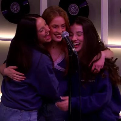 clivista4ever's profile picture. 