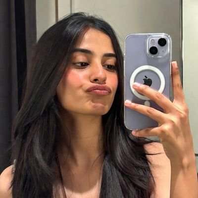 sarahplsstop's profile picture. anime lover | @FCBarcelona | 22
行ってらっしゃい来てらっしゃい。