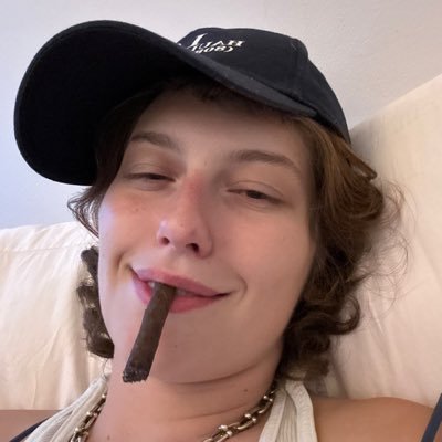 c_ironn's profile picture. 