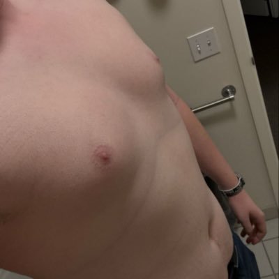 LastDomTopInSF's profile picture. 📍San Francisco \\ 😈 Kinky Top \\ 6’5” (Yes, I really am that tall) HMU