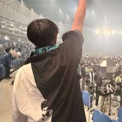 BLUE_wimper2329's profile picture. @RADWIMPS  オタクの極み目指してます