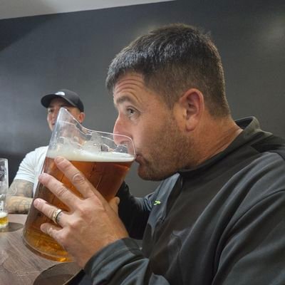 LeeArnold170986's profile picture. 