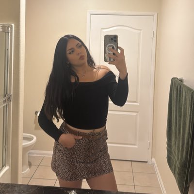 anghhella's profile picture. la neta del planeta