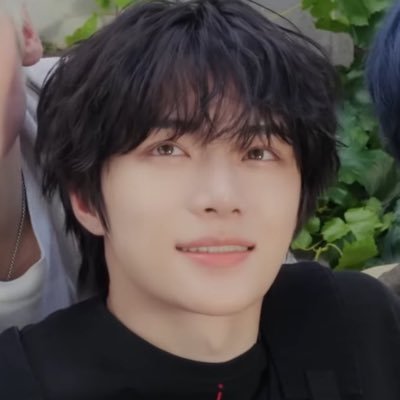 gojoggum's profile picture. gojo btxt hsr ateez and anime