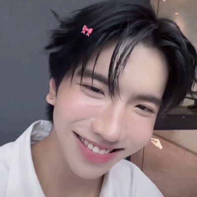 SKnarak0207's profile picture. 🦦🦞