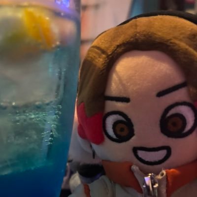 eight8mugen818's profile picture. 最高で最強で最高の5人。 関ジャニ∞が大好きです。 これからも全力で応援し続けます！ エイトが生活の一部で体の一部