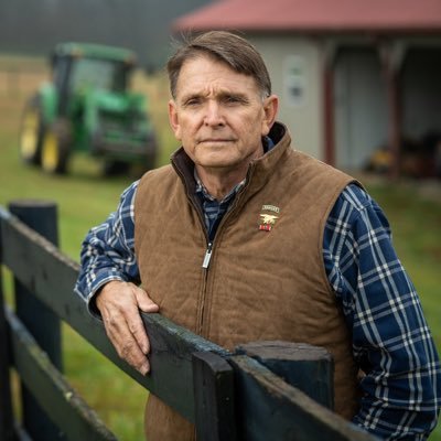 EdGallrein's profile picture. Navy SEAL Captain 🇺🇸 | 4 Bronze Stars incl. Combat Parachute Badge | 5th-Gen KY Farmer | Trump-endorsed to defeat Thomas Massie & deliver America First for KY