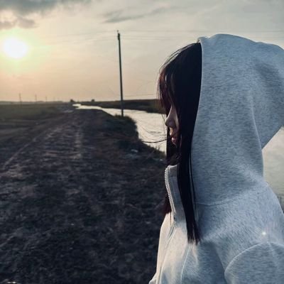 ios161080898's profile picture. 