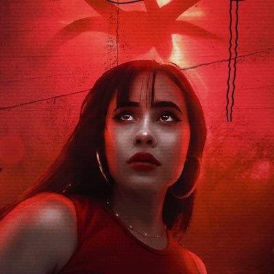 Sherry_zinha's profile picture. Depois que sangra, seca. Eu faço musiquinhas no YouTube, sabia? #ballet #sing #geek