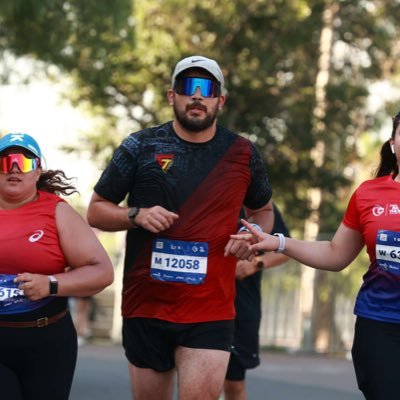 spangrun's profile picture. introspectivo, hablador, siempre a la izquierda, corro, boxeo, pero ante todo, no te juzgaré a priori