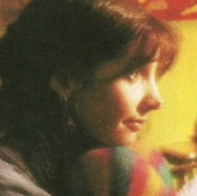 sueiscide's profile picture. 