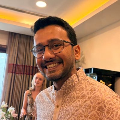 PranavAshok10's profile picture. VC & Startup Partnerships @Stripe | Former Founder | NTU CS