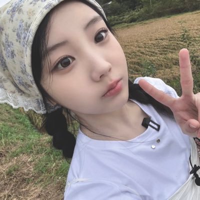 wonheec's profile picture. ⠀⠀ ⏐⠀VII. ✾ (4/5 l𝗈︩︪᥎ꫀ-d♡lls) 🐰ྀི ⠀:¨·.·¨:⠀Dearest⠀bunny⠀among⠀ ⠀`·..᧔᧓⠀𝓬heerillit,⠀all⠀blooming ⠀˖⠀⏐⠀on⠀meadow⠀with⠀mirth. ⠀⠀𖠁⌣⌣⌣⌣⌣⌣.𖠔.⌣⌣⌣⌣⌣⌣𖠁