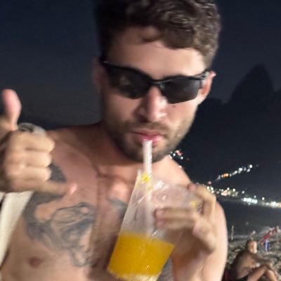 leooriga's profile picture. contador advogado ator e puta | leo do @lipeleobr