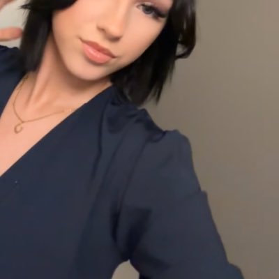 15neell's profile picture. 