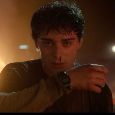 gutsdenbrough's profile picture. jurídico olivia rodrigo e malcolm todd