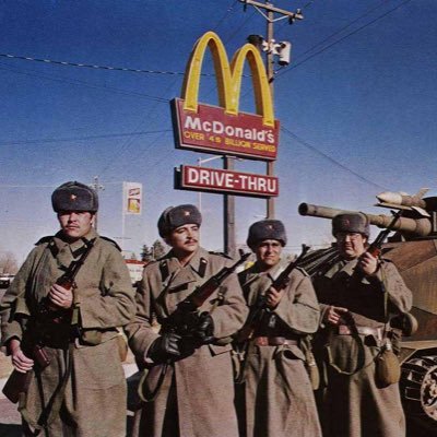 benadrylnchill's profile picture. I can no longer shop happily