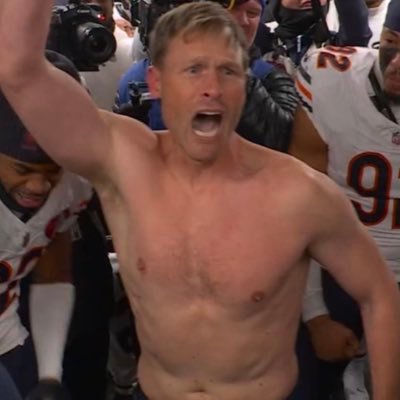 jrosetothemoon's profile picture. 1/4 of WTE (DUB), artist, 🐻⬇️