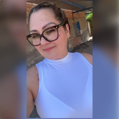 Iv0nsiitaa's profile picture. malos ojos no me vean, malos pasos no me sigan, malas manos no me toquen malas lenguas no me hablen que todo el mal de mí se aparte!✨Que así sea🪬