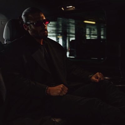 28x__'s profile picture. اللهم اجعل أمي لمحتي الأولى في الجنة💙..