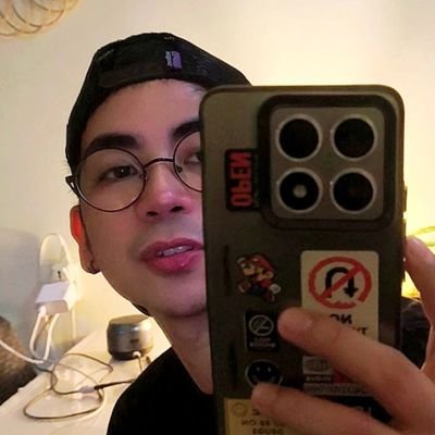 StarskiBoo's profile picture. full time hermit