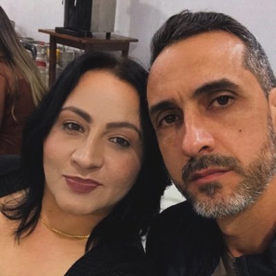 MKT_RS_'s profile picture. 👉🏻 CASADA ㋛ #BOLSONARISTA ♥️ Friends 👉🏻 @socorromarques5 @umaguriapr @_ReiDoSDV  👉🏻 CRIADORA #SinceraEironica #GainStrongFollowers  ♥️🇮🇱🇧🇷 PARANÁ