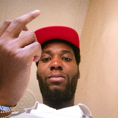 Inievilfr's profile picture. MIH.