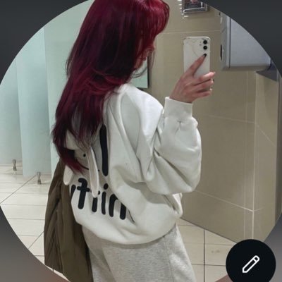 belipelona's profile picture. 