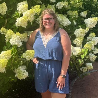 barak_myranda's profile picture. “In a world where you can be anything, be kind💛” • Educator 🍎 • University of Akron Alum 🦘 • Alpha Delta Pi Alum 💎