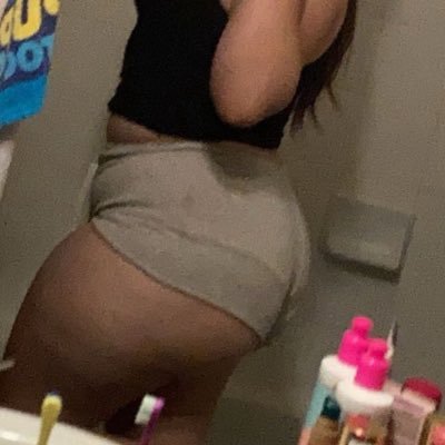 Navaehottx's profile picture. here for the vibes. posting for my fun, but for your pleasure. follow if you want to be updated on my posts and life