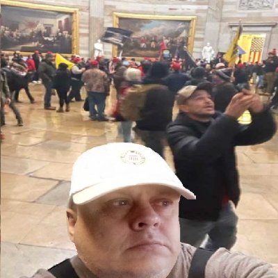 TommyMMcNulty's profile picture. 🎬   🎥 
A generous tipper. 
No political activism. 
No manifesto. 
Why am I in the Dabbleverse?
Am I stupid? Crazy?