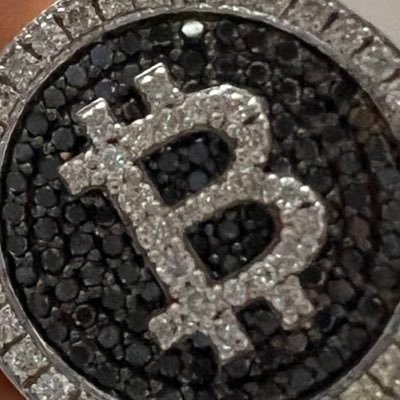 Liven63687Lv's profile picture. Moon 🪐