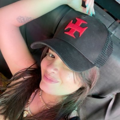 laarissaasilva's profile picture. 29 anos, Aquariana,Empreendedora, Sócia, Torcedora do Club de Regatas Vasco da Gama.