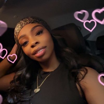 Fun_Size326's profile picture. Just worried about mine ONLY 💙🤞🏾