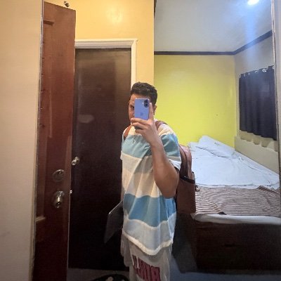 James_top31's profile picture. Just figuring things out, one tweet at a time.