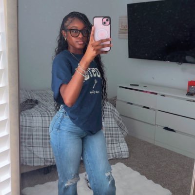 Allhaildaejahhh's profile picture. 