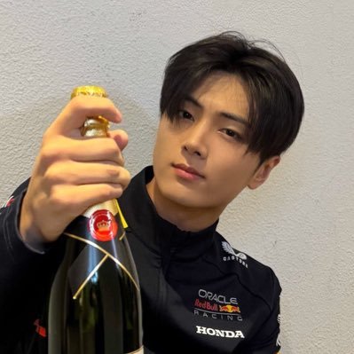 Darkbluejaysun's profile picture. BLUEJAY ENGENE (fan account)