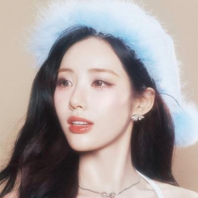 aboutfromis_9's profile picture. for @realfromis_9 #프로미스나인