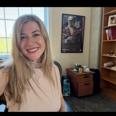 berraksismann's profile picture. Assistant Professor @JohnsHopkins  (@jhuclsp & @HopkinsDSAI) | PhD @NUSingapore 🌊🌅