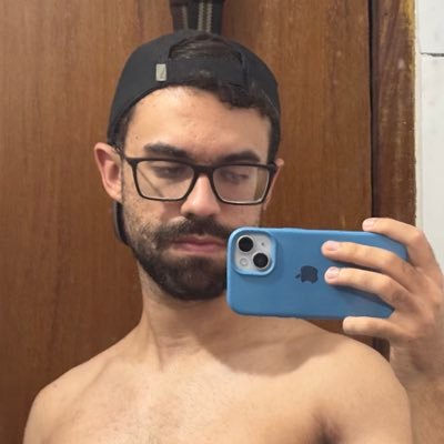 egofrankie's profile picture. perfil monitorado por kim dahyun