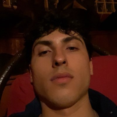 sebxturner's profile picture. 21. Built three #1 apps. Ave Christus Rex.