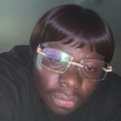 ULoVEMadec's profile picture. Life Too Short Don’t Troll Ya Self