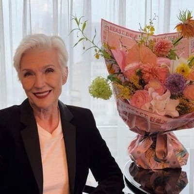 _proudmom71811's profile picture. 