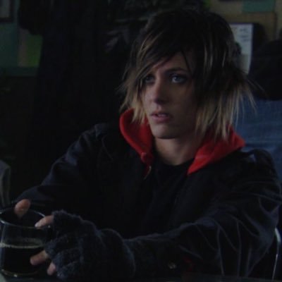 butchmrdarcy's profile picture. that one oomf that won’t shut up about the l word | @hardttobeiieve @hourlyshane