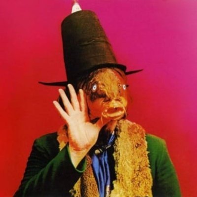 xzetaprobe's profile picture. La competencia siempre es perjudicial; la cooperación, por el contrario, es el arma más poderosa de los seres que luchan por la supervivencia - kropotkin