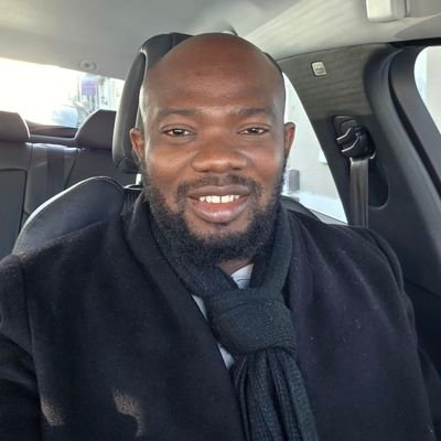 olajideobe's profile picture. God first | Family Next | Bibliophile | Sapiophile | Travels & Adventures | Foodie | #AgbaChef | 🎾& #MUFC | #NSPPD | Good Life | Twitter is my journal | ⛔No DM