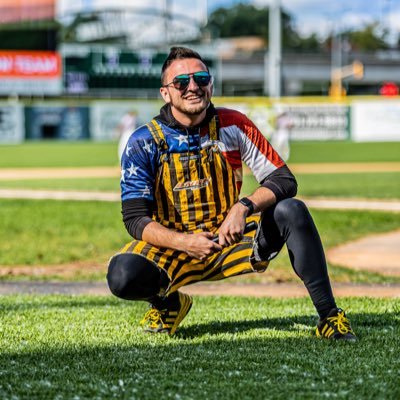 joe_zollo's profile picture. Show Coordinator @thesavbananas 🍌@FullSail Alum ✈️